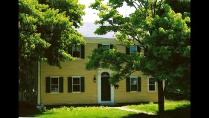 A Wanderer's Snapshot of Our Town